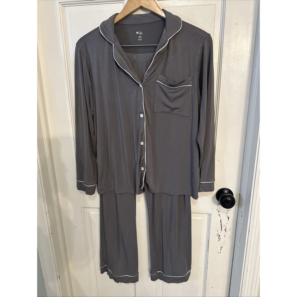 Kyte Baby Womans Gray W/ Cloud Trim Long Sleeve & Pant Bamboo Pajama Set Size XS